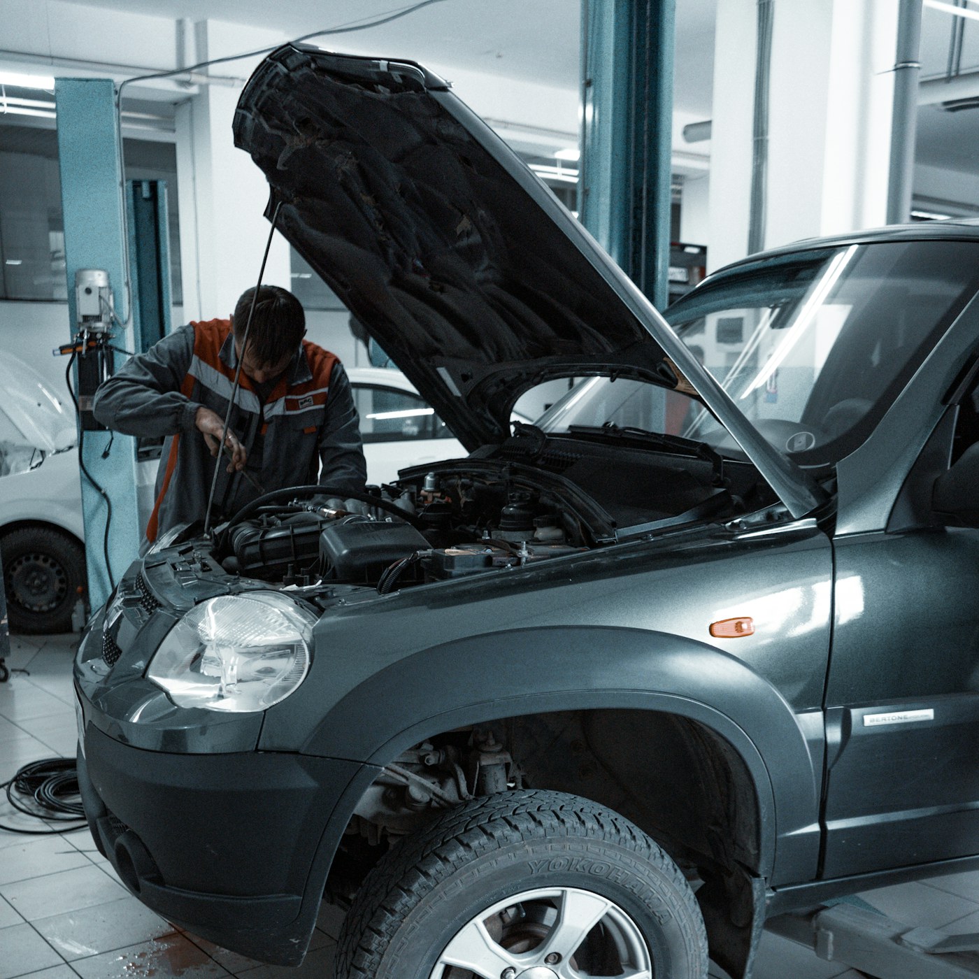 Mobile mechanic working in Austin